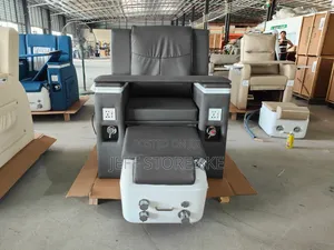 Deluxe Retractable Spa Chair
