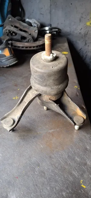 Harrier Engine Mounting