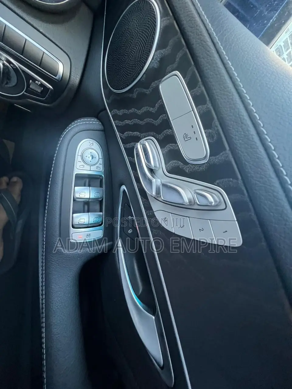 Mercedes-Benz C200 2018 Blue