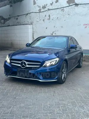Mercedes-Benz C200 2018 Blue