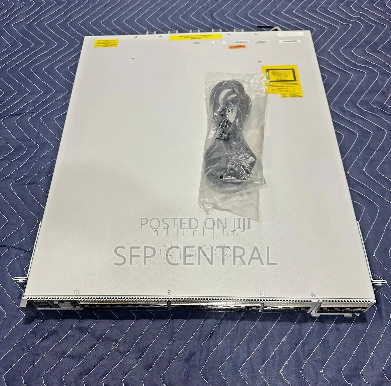 Cisco Catalyst C9500-40x-a 48-Port 10g Sfp+ Core Switch