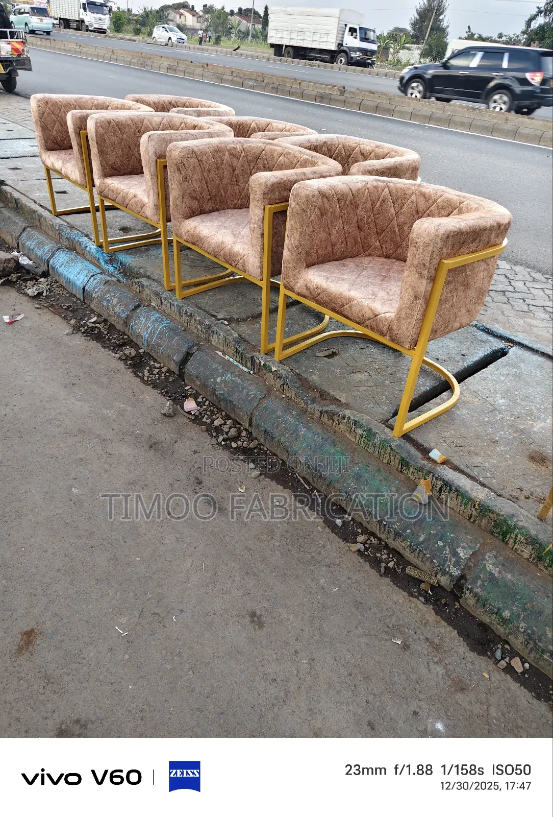 Salon New Design Large Seats