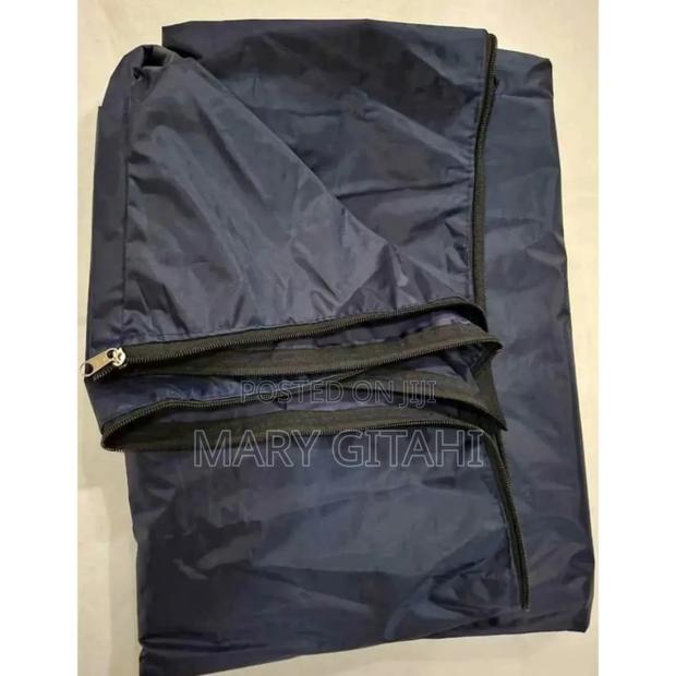 *Zipped* Mackintosh Available
Sizes:
3*6 at