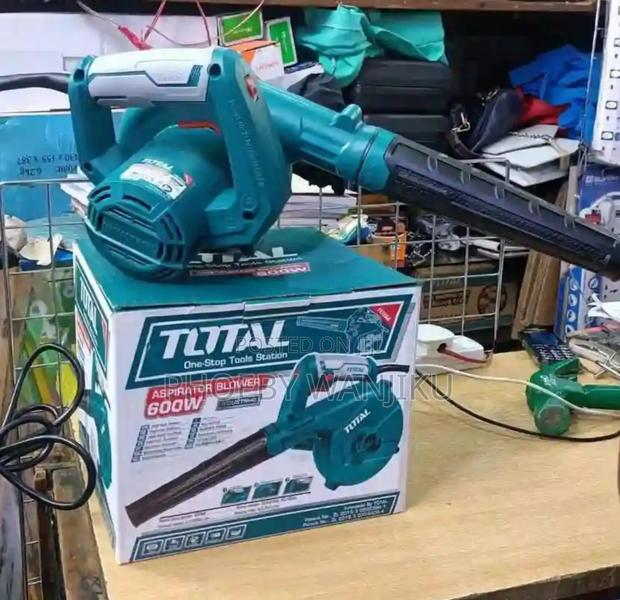 Total Electric Blower/Aspirator Air Blower - main view