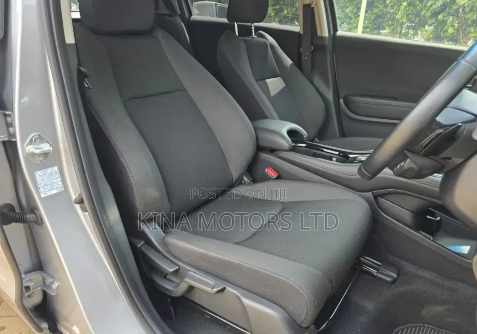 Honda Vezel 1.5 Hybrid 4WD 2018 Silver