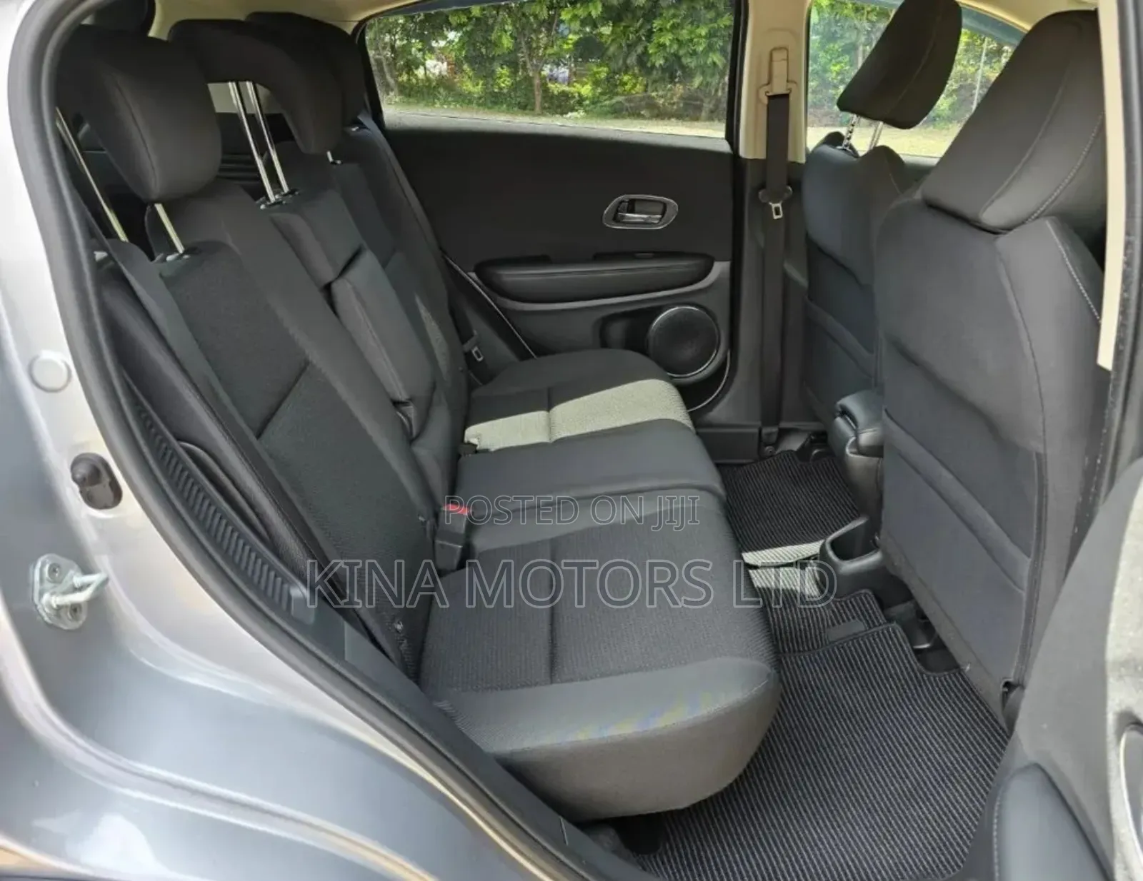 Honda Vezel 1.5 Hybrid 4WD 2018 Silver