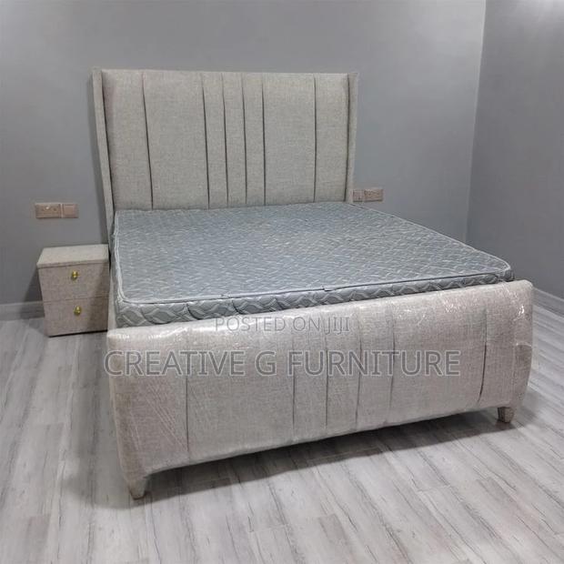 . Queen Size Chester Bed