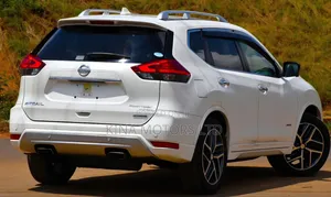 Nissan X-Trail 2018 White