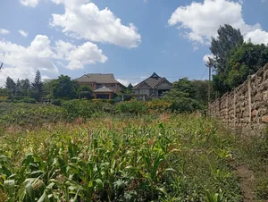 A Prime Residential 1/4 Acre in a Gated Community.