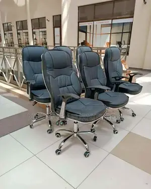 Executive Leather Recliner Chair – Luxury Meets Comfort