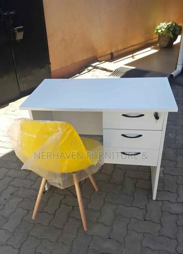 Durable Office Study Desk With Solid Frame - thumbnail 2