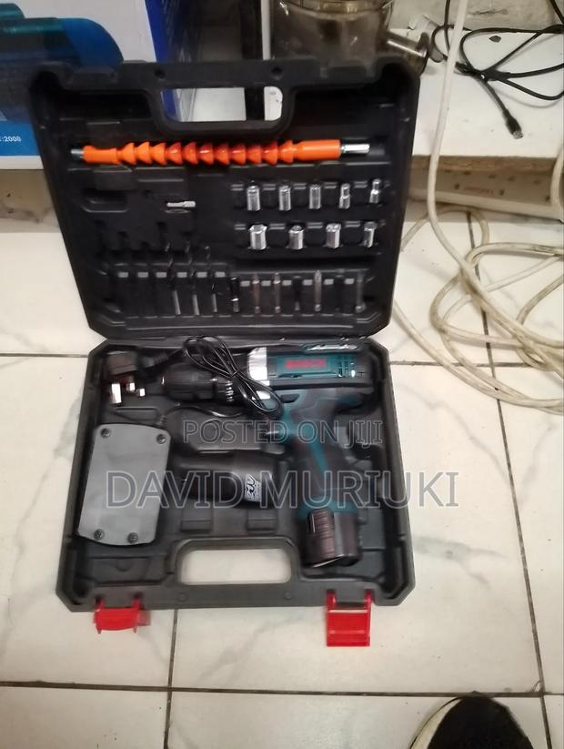 The Bosch Cordless Drills Sets - main view