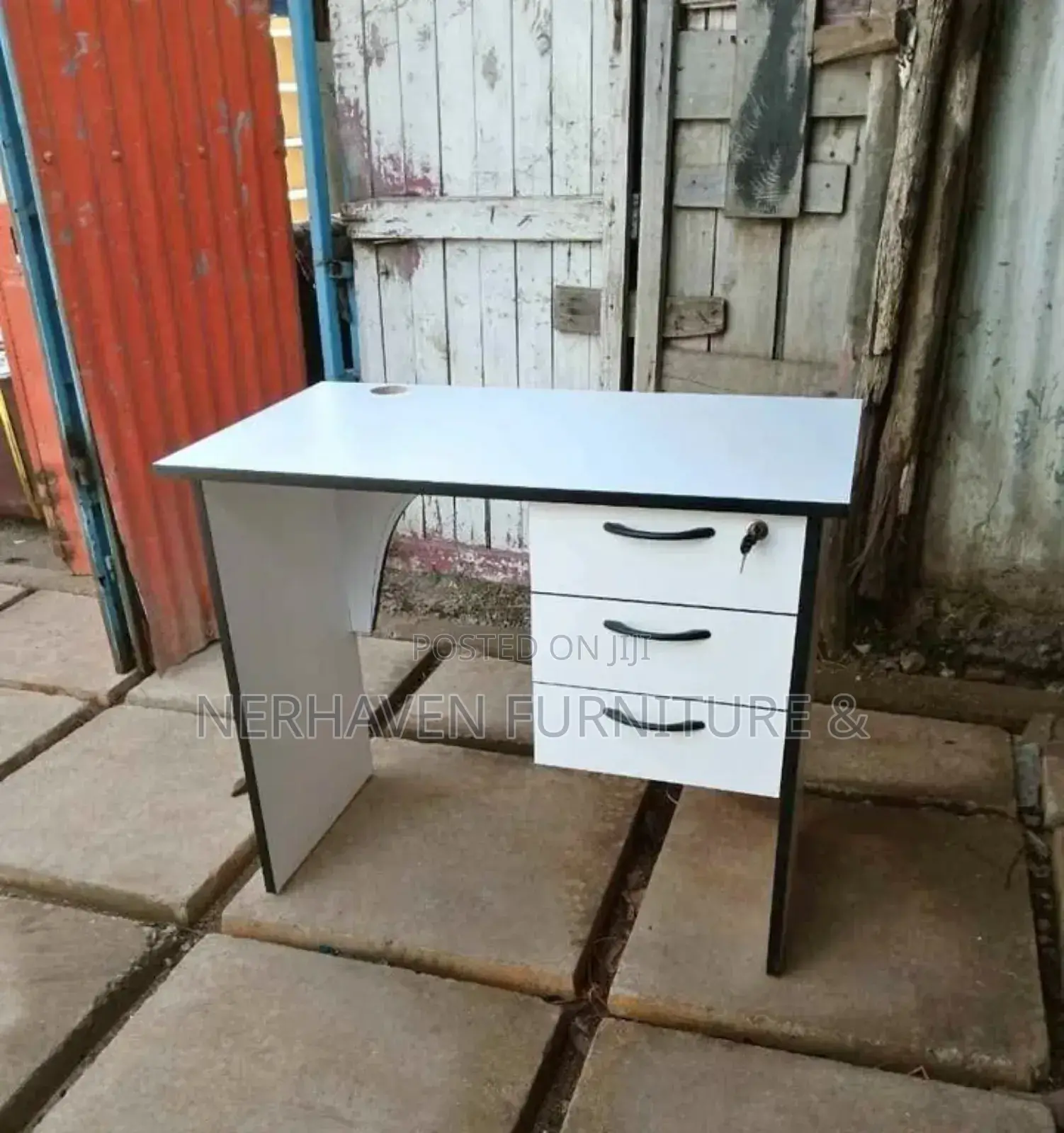 Compact Manicure Table for Nail Care Professionals
