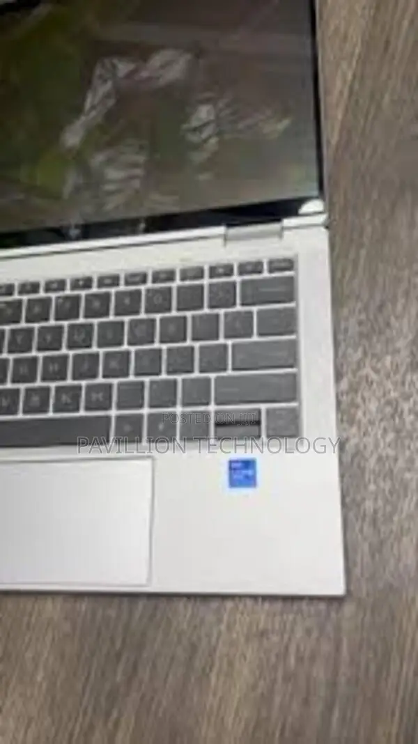 Laptop HP EliteBook x360 1030 G8 16GB Intel Core i7 SSD 512GB