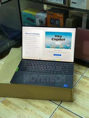 Laptop Dell Precision 5550 32GB Intel Core i7 SSD 512GB