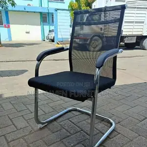 Back Mesh Visitor Chair – Cool Comfort For Guests