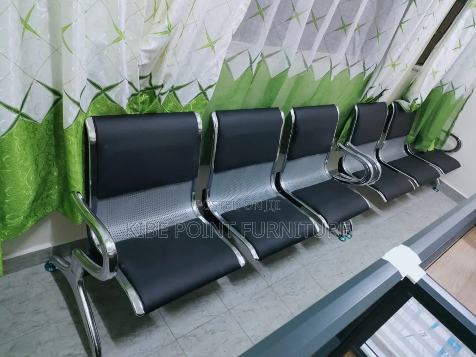 Waiting Chair Available