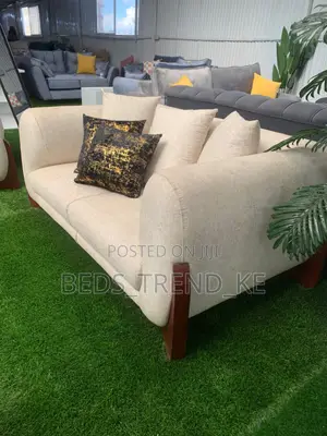 True 3 Seater Modern Couch
