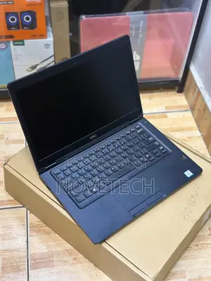 Laptop Dell Latitude 5490 16GB Intel Core i5 SSD 256GB
