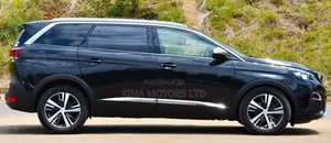 Peugeot 5008 2018 Blue
