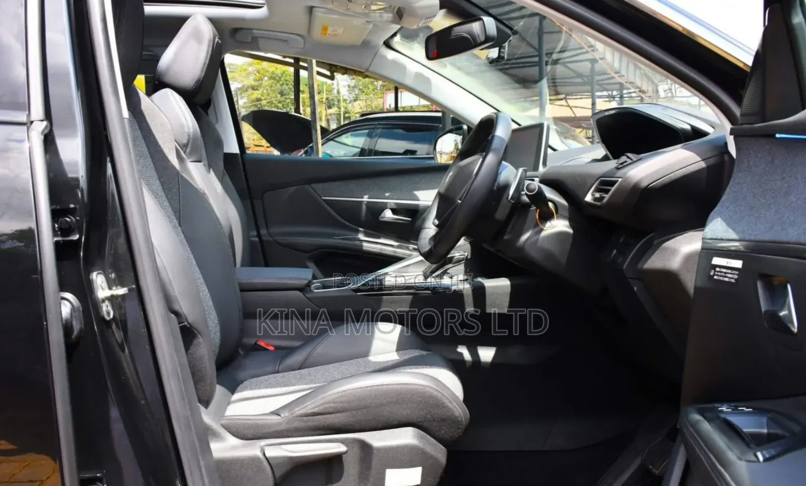 Peugeot 5008 2018 Blue