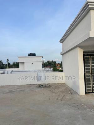 4bdrm Maisonette in Kimbo for sale - main view