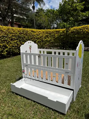 Baby Cot Bed