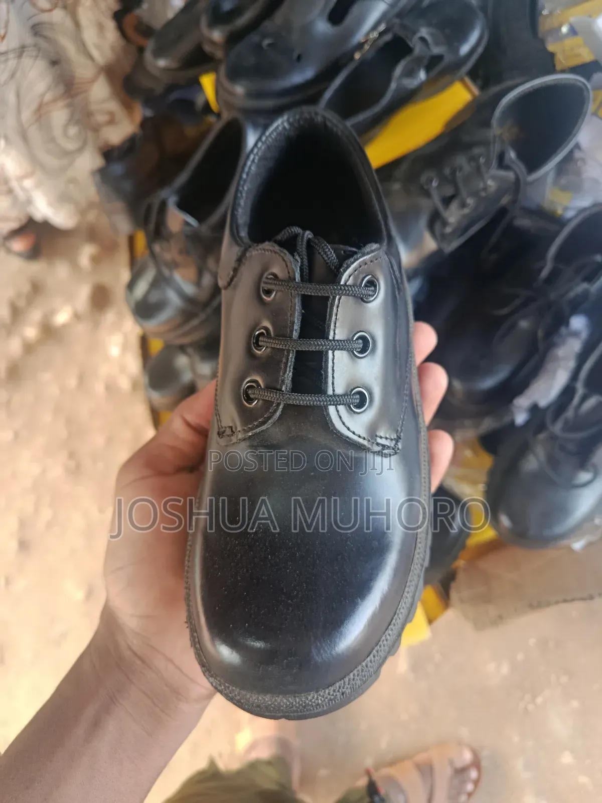 Durable Black Leather School Shoes – Comfortable Long-Lasting