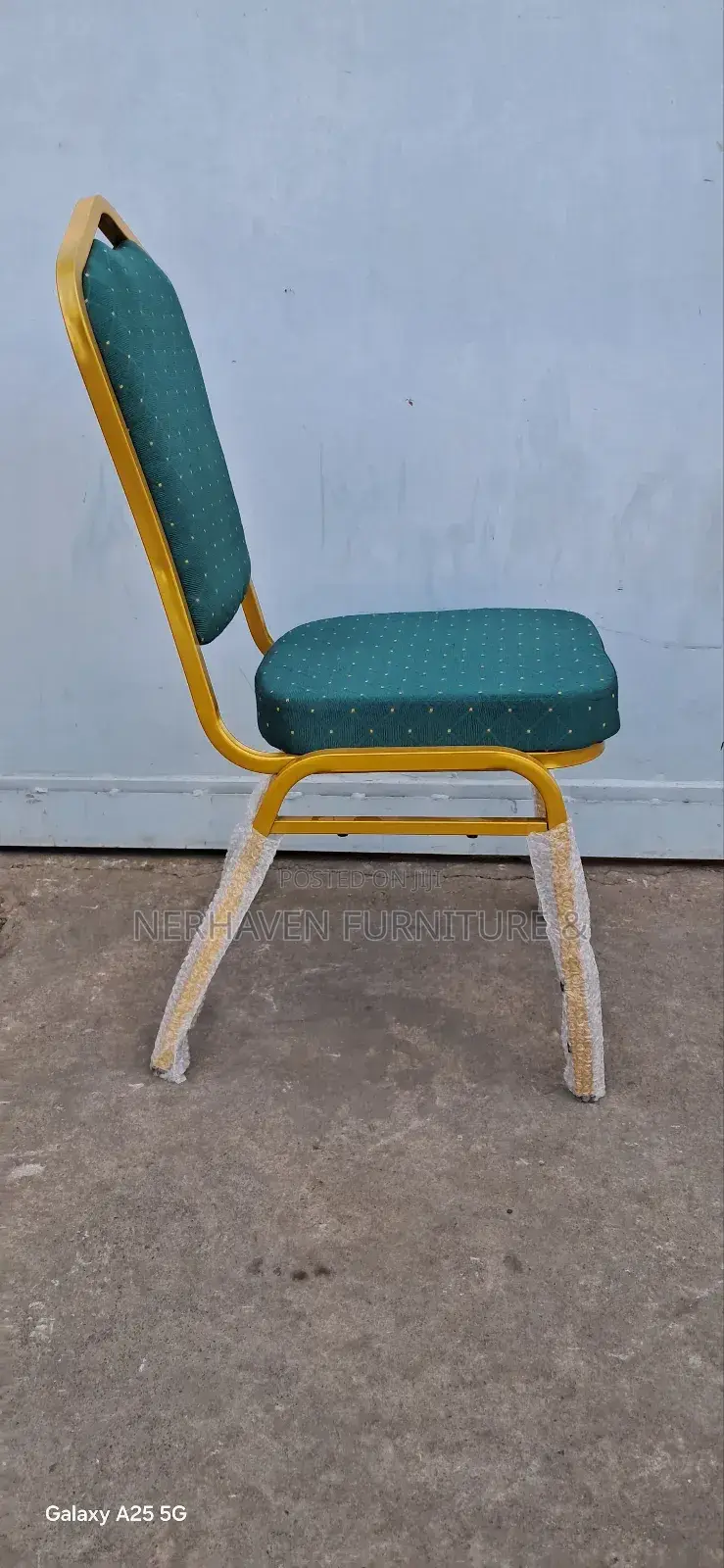 Elegant Banquet Chair for Events Conferences