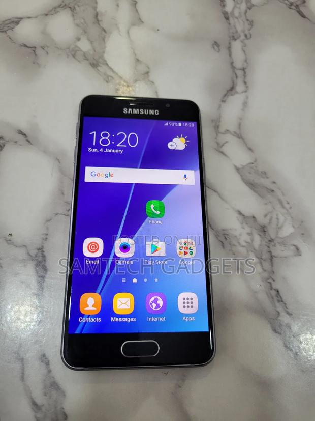 Samsung Galaxy A3 16 GB Blue - main view
