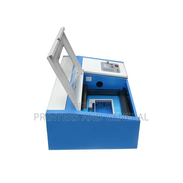 40w Co2 Mini Laser Machine With Blade Working Table - main view