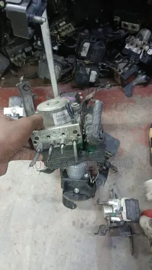 Nissan X-Trail Nt 31 Abs Pump