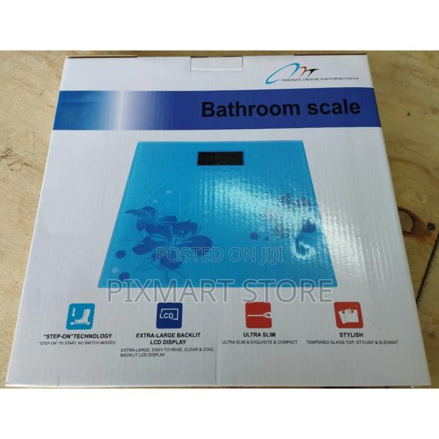 Sleek Modern Digital Scale – Thin Design Clear LCD