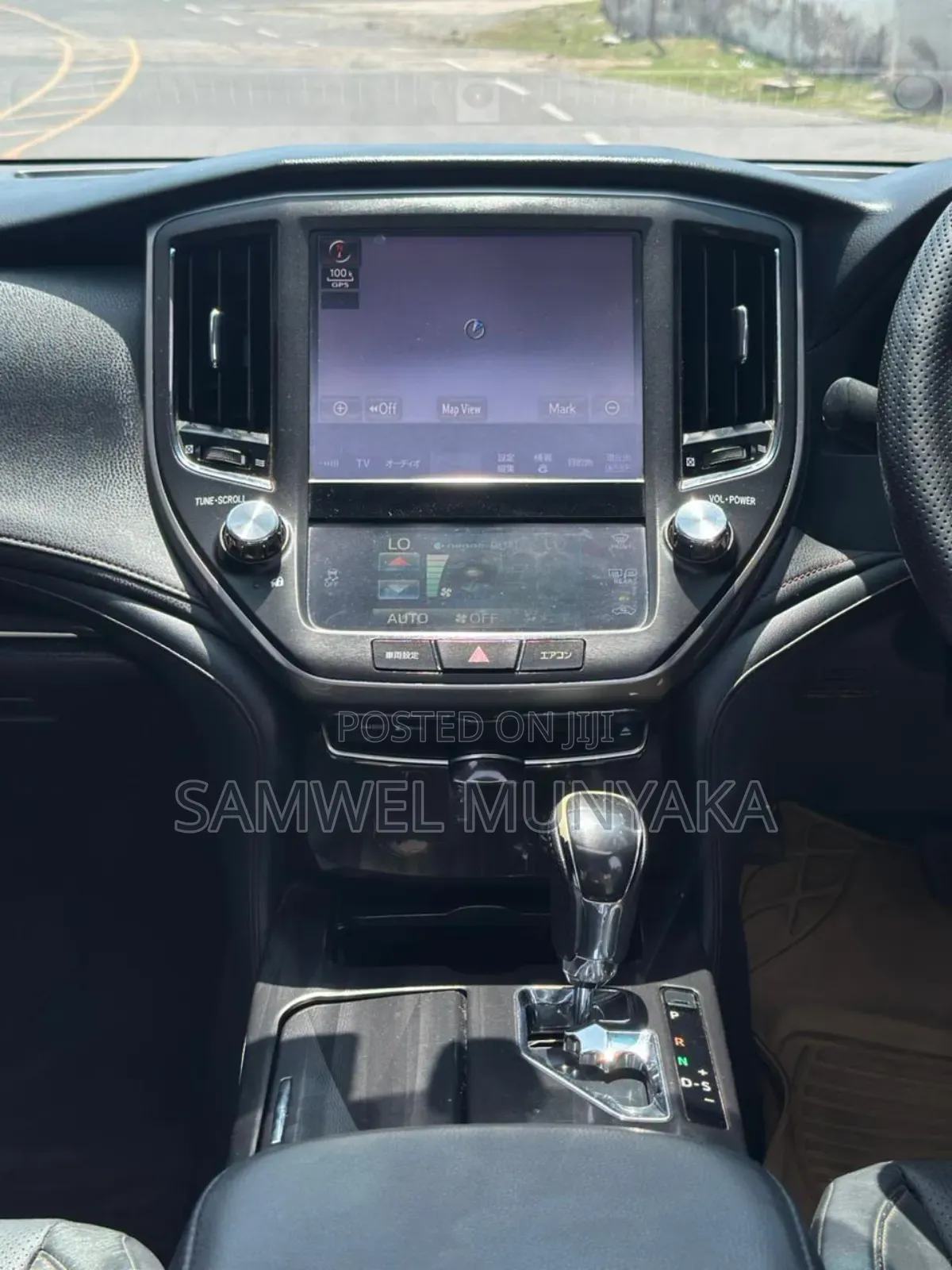 Toyota Crown 2014 Black