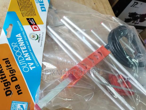 Outdoor Digital Antenna With for Crystal-Clarity