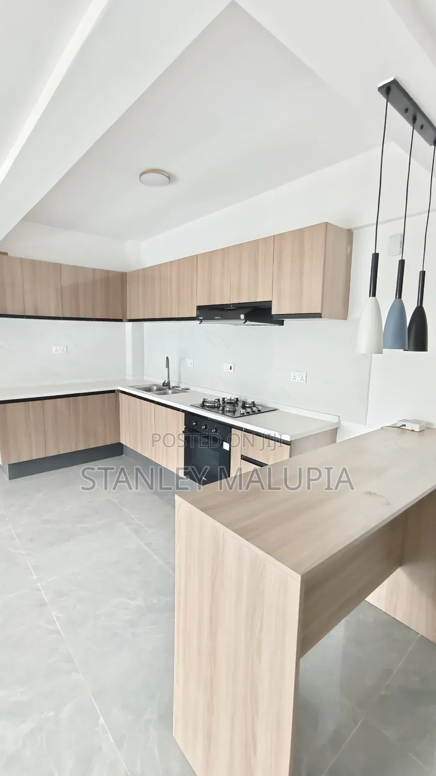 2bdrm Apartment in Riverside Estate for rent