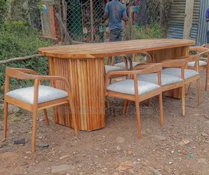 Trunked Camel Back 6-Seater Dinning Table Set