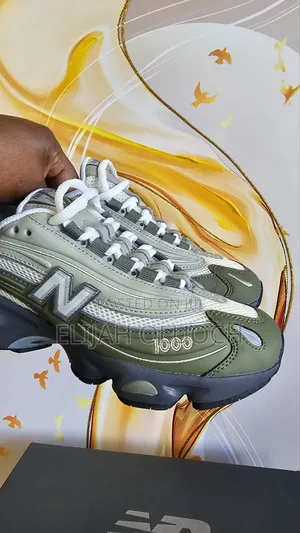 New Balance 1000 'Green White Dark Olive'
Quality