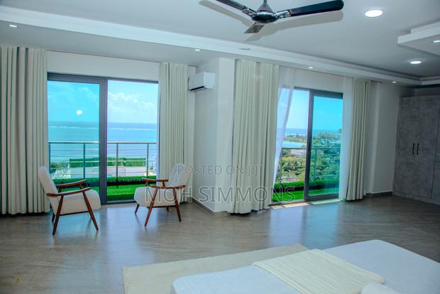 6 Bedrooms Nyali - thumbnail 19