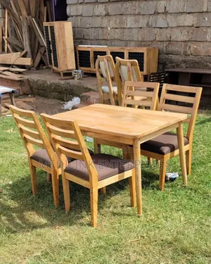 Vanish Mango 4 Seater Dinning Table Set