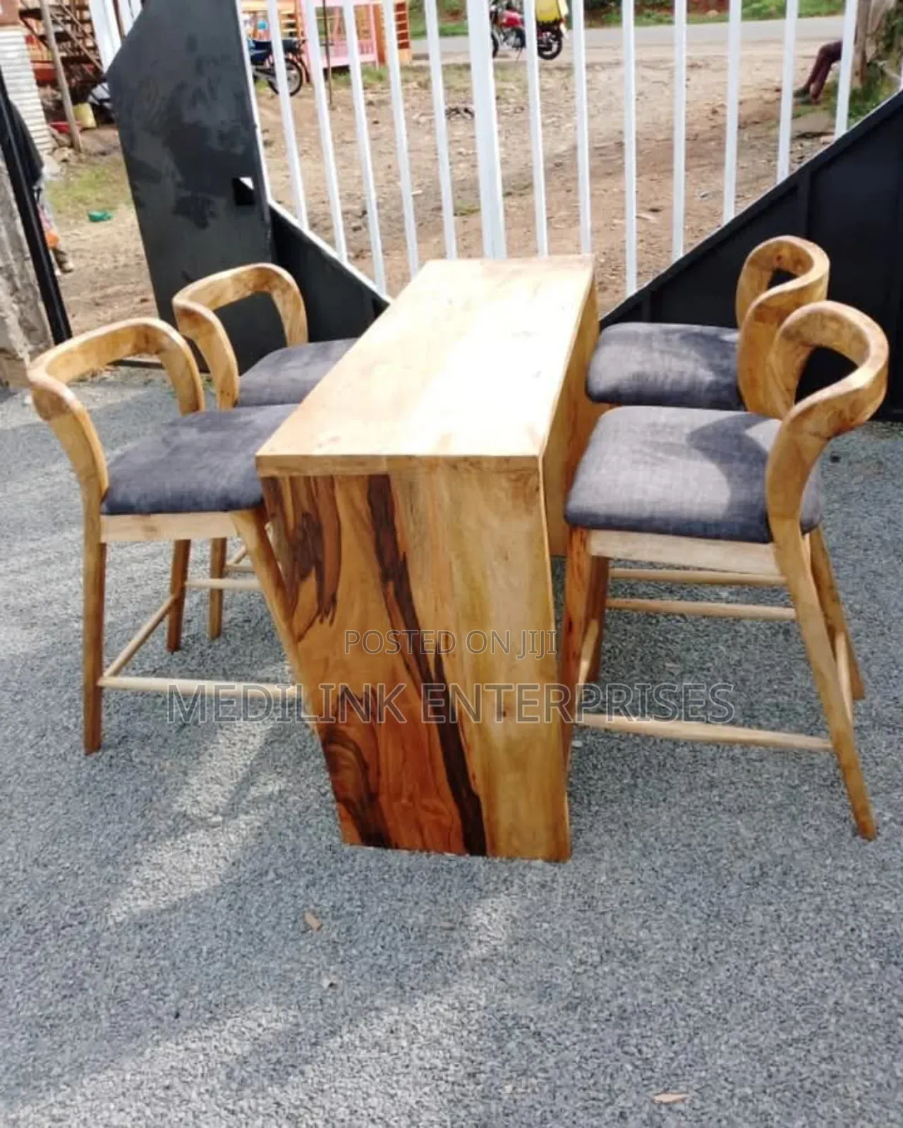 Modena Customized Mango Vanish 4-Seater Dinning Table Set