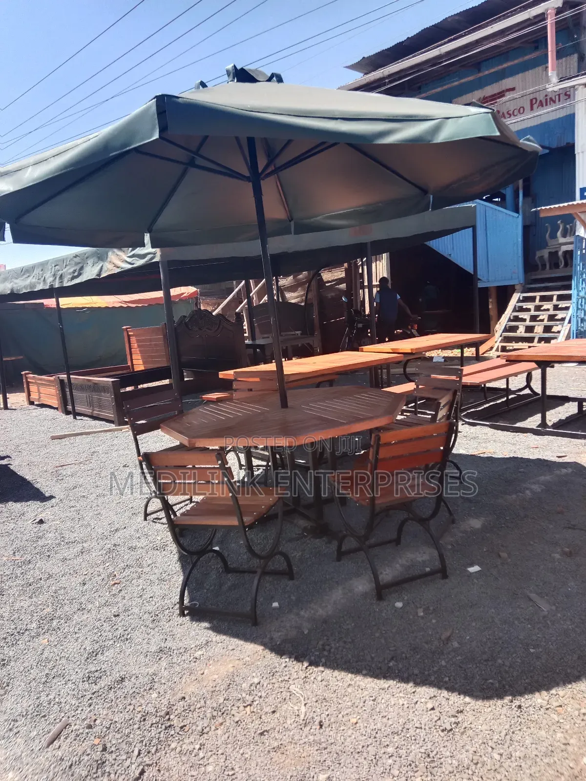 Ethno Design 6-Seater Outdoor Garden Umbrella Shades