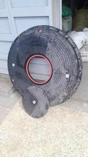 Water Tight Petrol Station Manhole Cover 40t