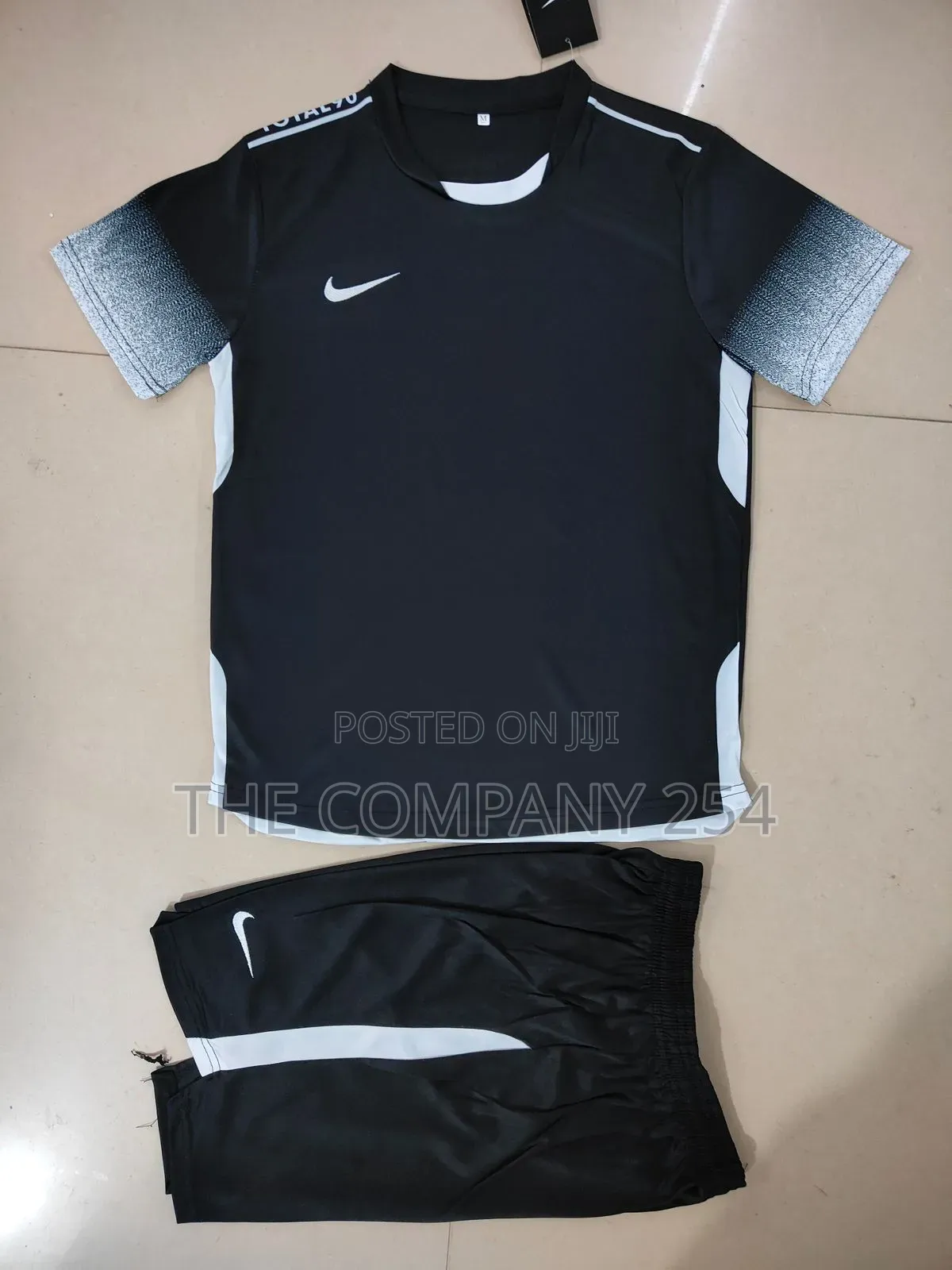 Quality Casual Unisex 2piece Short Shirt Nike Soccer Jersey