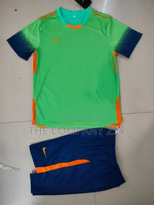 Quality Casual Unisex 2piece Short Shirt Nike Soccer Jersey