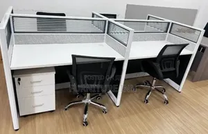 Workstation: 4 Way Workstation