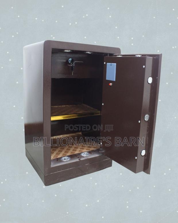 80kg Biometric Safe | Tamper Alerts That Discourage Funny Business