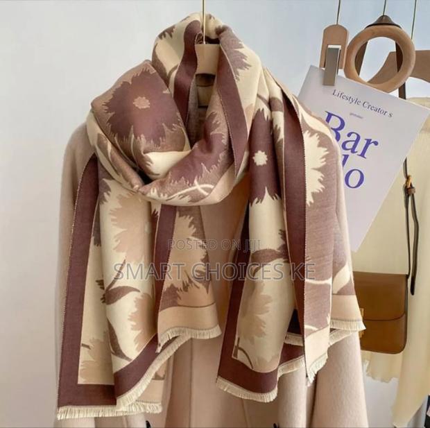 Luxury Floral Print Scarf - thumbnail 4