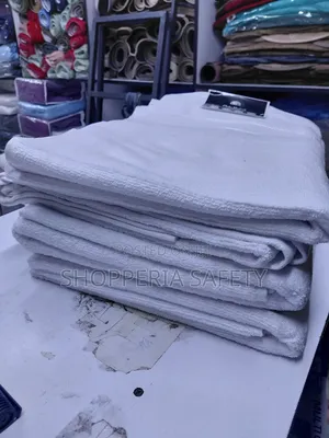 White Quality Towels for Hotels, Bnbs, Households