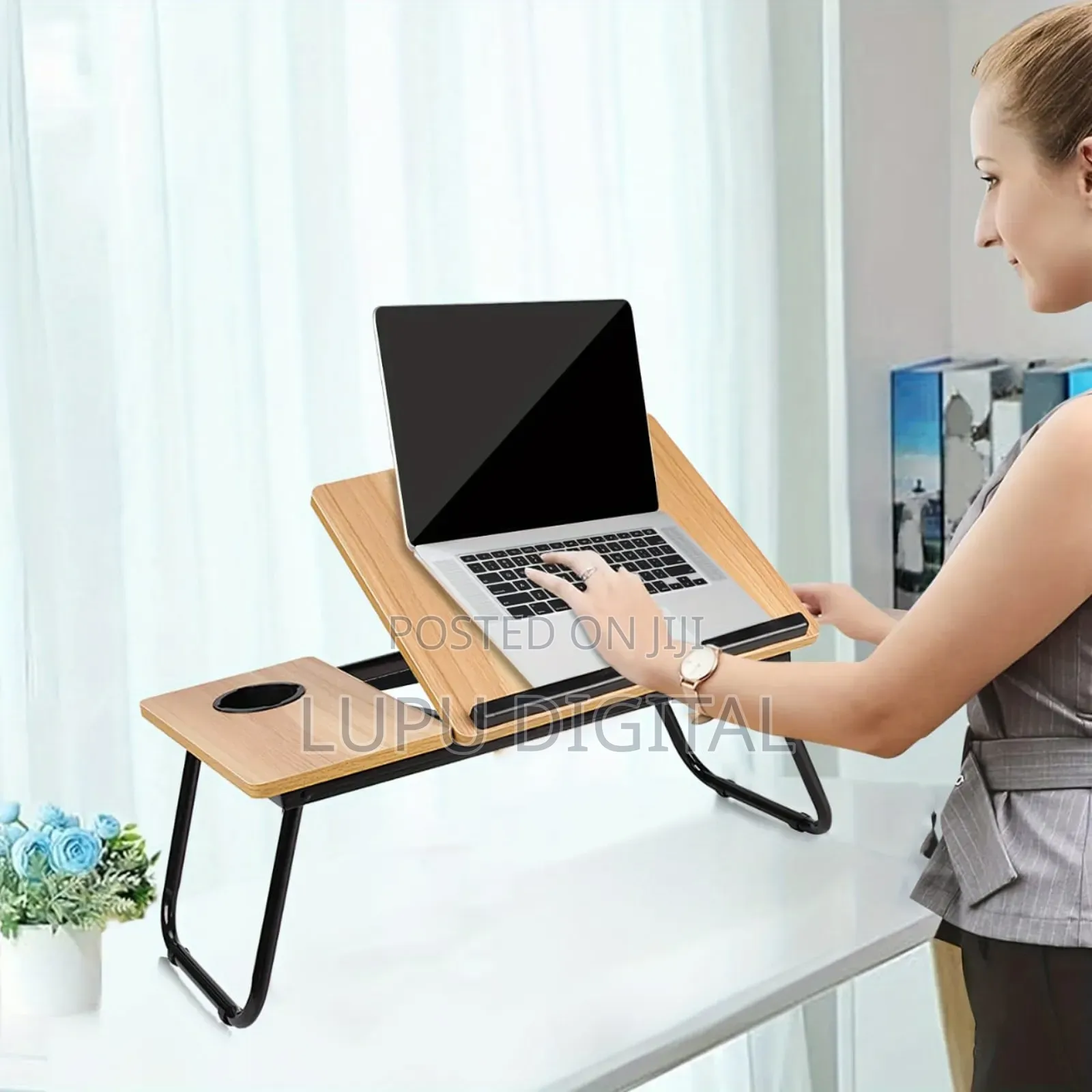 Wooden Profile 5 Levels Adjustable Angle Foldable Study Table